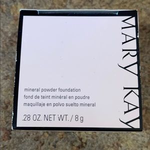 Mary Kay mineral powder foundation